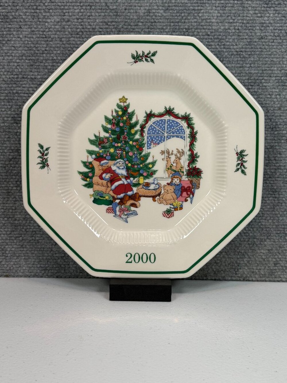 Nikko Christmastime 2000 Jolly Old St Nicholas Plate 8th Edition Japan 10.75"